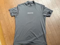 BRIEFING ライトグレー モックネックシャツ 美品！BRIEFING ブリーフィング モックネックシャツ グレー Lサイズ