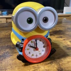 ミニオンズ 置時計 キャラクタークロック　ジャンクのサムネイル