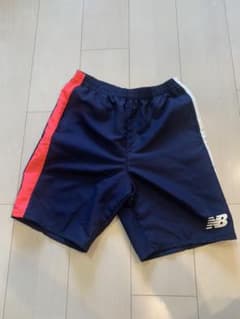 【新品】ハーフパンツ　ニューバランス　ランニングパンツのサムネイル