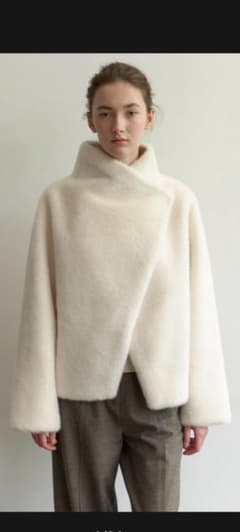 三連休限定値下げ　na.e ナエ Reversible Fur Coat 三連休限定値下げ na.e ナエ Reversible Fur Coat - メルカリ