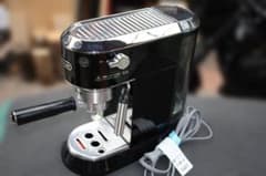 DeLonghi エスプレッソマシン EC680BK 本体 - メルカリ