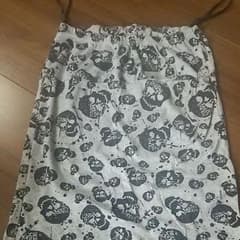 ワンピース又はトップスのサムネイル