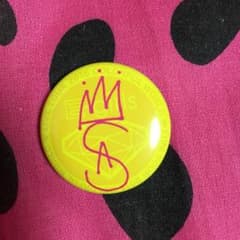CW スダンナ 缶バッチのサムネイル