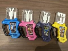 DXメモリアル　　ガシャット　セット　仮面ライダー　エグゼイドのサムネイル