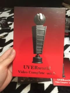 UVER DVDのサムネイル