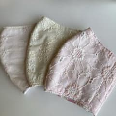 ハンドメイド 布マスク エンブロイダリー 3枚組のサムネイル