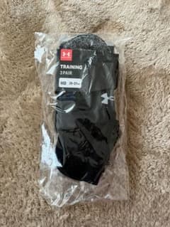新品　アンダーアーマー3pソックスのサムネイル
