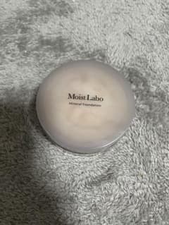 Moist Labo ミネラルファンデーション 01 ナチュラルベージュのサムネイル