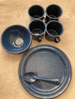キャンプ用ホーロー食器16点セットのサムネイル
