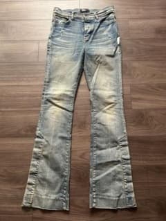 AMIRI ブーツカットデニム サイズ30のサムネイル