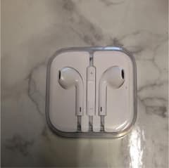 iPhoneイヤホン 未使用 最終値下げのサムネイル