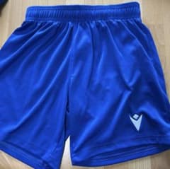 サッカーハーフパンツ　macronのサムネイル