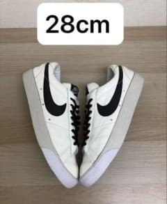 NIKE スニーカー ホワイト ブラック 28cm