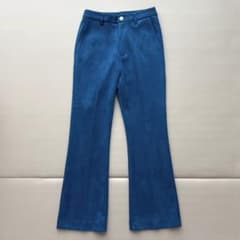 JEANASiS ブルー スリットフレアパンツのサムネイル