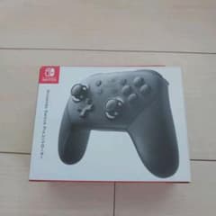 訳あり　Nintendo　switch　proコントローラー　ジャンク品のサムネイル