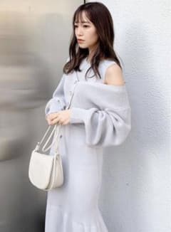 dazzlin ニットワンピースのサムネイル