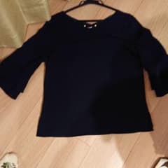 紺のトップス 上品 アプワイザーリッシエ サイズ1のサムネイル