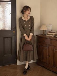 LEBECCA boutique　 朝方の化粧ワンピース　長袖のサムネイル