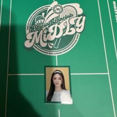 itzy ユナ　トレカ　証明写真のサムネイル