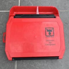 JACKALL 赤いタックルボックス 仕切り付きのサムネイル