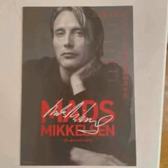 MADS MIKKELSEN 60周年記念ポスターのサムネイル