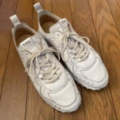 【専用】TOD'S ホワイト スニーカー サイズ38のサムネイル