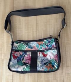 LeSportsac ショルダーバッグ ボタニカル柄のサムネイル