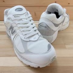 ニューバランス M2002RXM ゴアテックス ホワイト 26㎝ - メルカリ