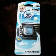 りん様専用4個セット　ファブリーズ　クルマのサムネイル
