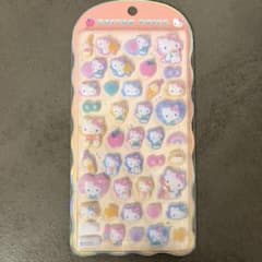 ハローキティ　コットンパフィのサムネイル