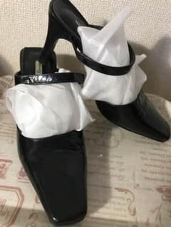 自由が丘 MISTY EIZOエナメルヒールのサムネイル