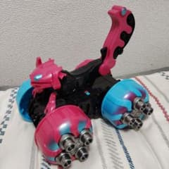 仮面ライダーガウ　DXブルキャンガトリングのサムネイル