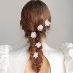 新品未使用　フラワー 5個セット 結婚式 成人式　ブライダル 七五三ヘアピンのサムネイル
