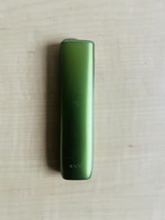 IQOS ILUMA ONE 本体 グリーンのサムネイル