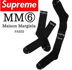 【未使用】 シュプリーム MM6 靴下 ソックス ブラック+ホワイト 2枚 完売レアSupreme MM6 Maison Margiela ソックス1P