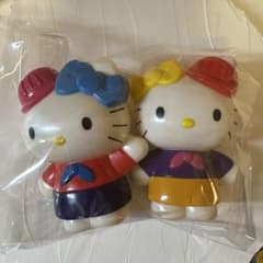 2001年マクドナルドハッピーセット平成レトロ レア 2体 - メルカリ