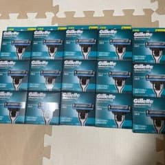 ジレットマッハシンスリー　３枚刃のサムネイル