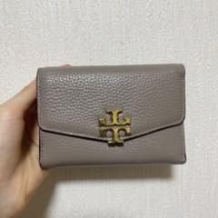 トリーバーチ 折りたたみ財布のサムネイル