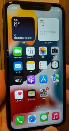 Apple iPhone 11 本体　ブラック 128GB SIMフリーのサムネイル