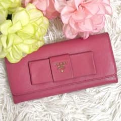 PRADA 長財布 サフィアーノ フィオッコ ピンク系 リボン 折り財布 ロゴ