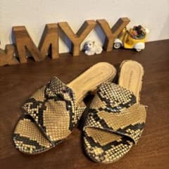 ファビオルスコーニサンダルのサムネイル