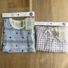 3COINS ベビー服　80-90cm プリントTシャツ ロングパンツ　セットのサムネイル