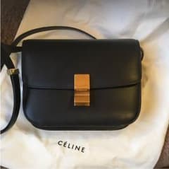 セリーヌ  クラシックボックス✨のサムネイル