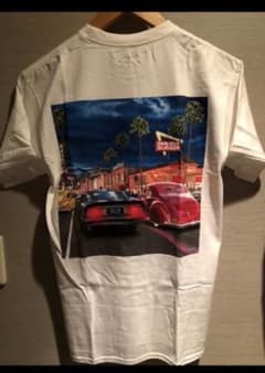 ゆん「お値引き交渉◎」様専用IN N OUT BURGER Tシャツ おまけ付きのサムネイル