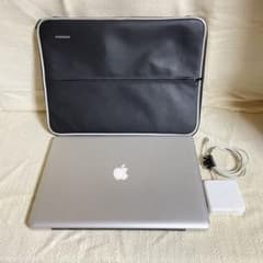 【オマケ付】APPLE MacBook Pro 17インチ 【メモリ増設】のサムネイル