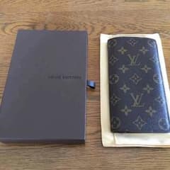 【チョビィィ様専用】 LOUIS VUITTON  二つ折長財布のサムネイル