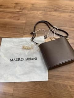 Mauro FABILANIのショルダーバックのサムネイル