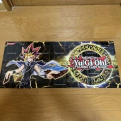 遊戯王 英語版 折りたたみプレイボード プレイマット - メルカリ
