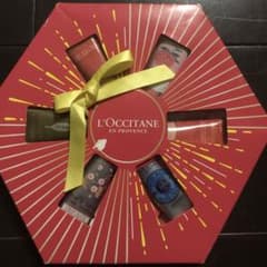 ロクシタン ハンドクリーム ギフトインラブ（限定品）のサムネイル