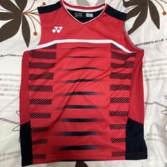 YONEX レッド ストライプ ノースリーブシャツのサムネイル
